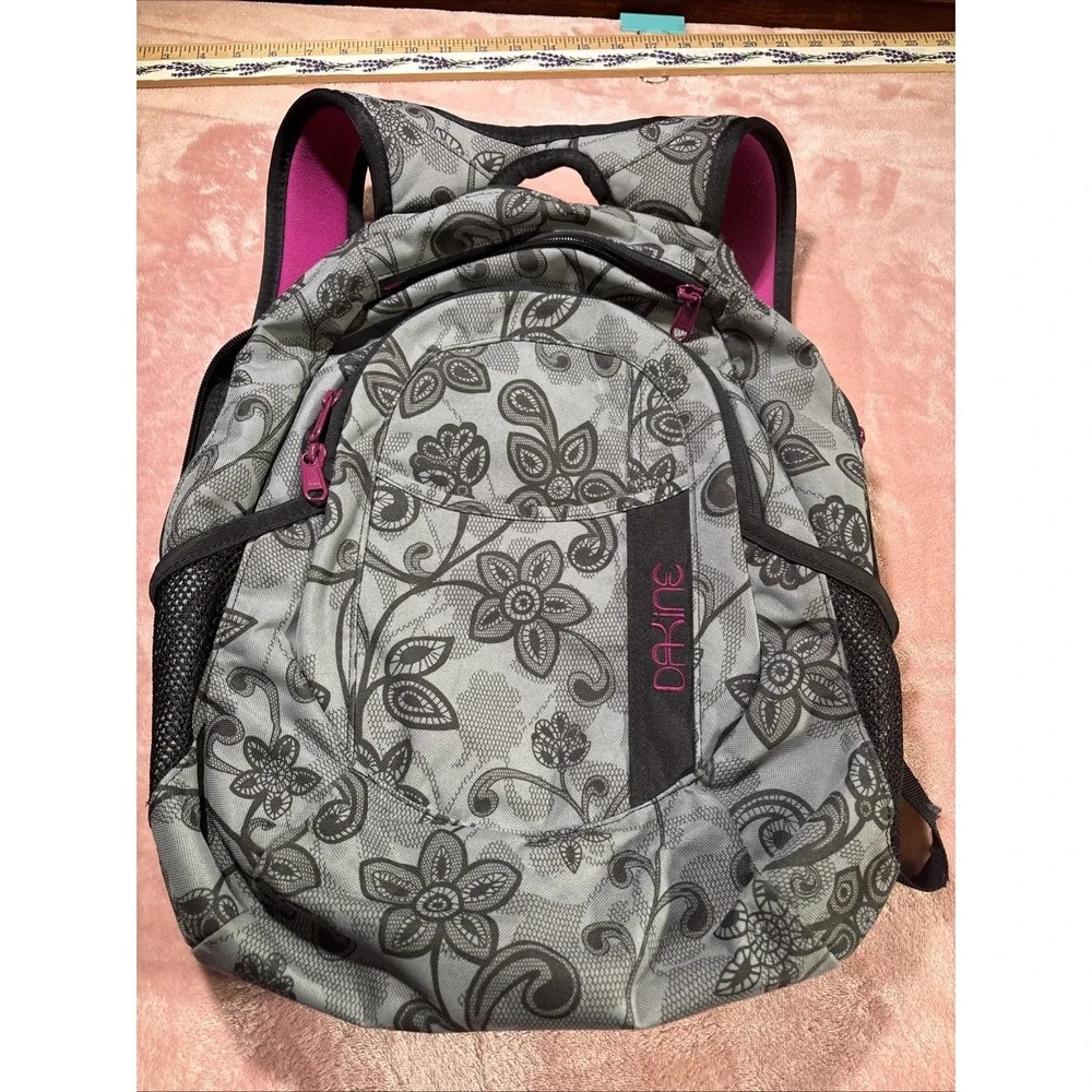 Dakine Backpack 25L Juliet Paisley Gray Black Purple Campus Bag. Lap Top Slot